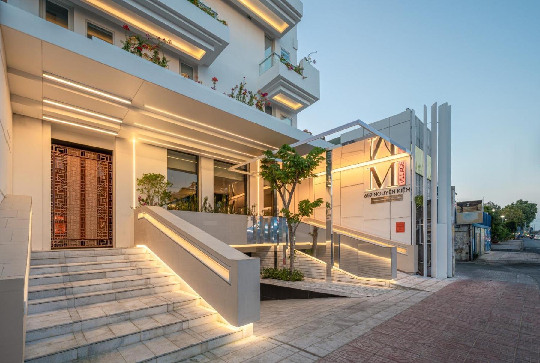 M Village Nguyen Kiem - Cosmo Airport Hotel Cidade de Ho Chi Minh Exterior foto